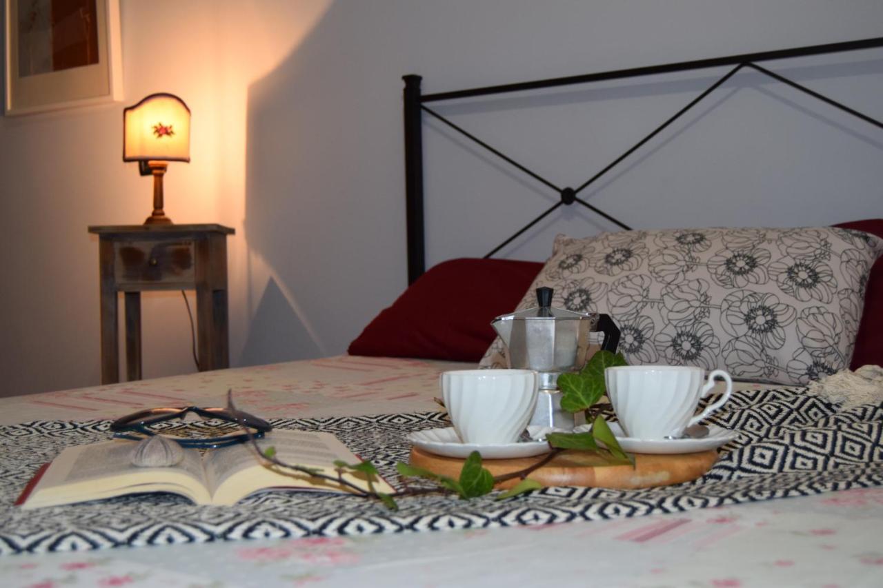 Domunua Holiday House 체팔루 외부 사진