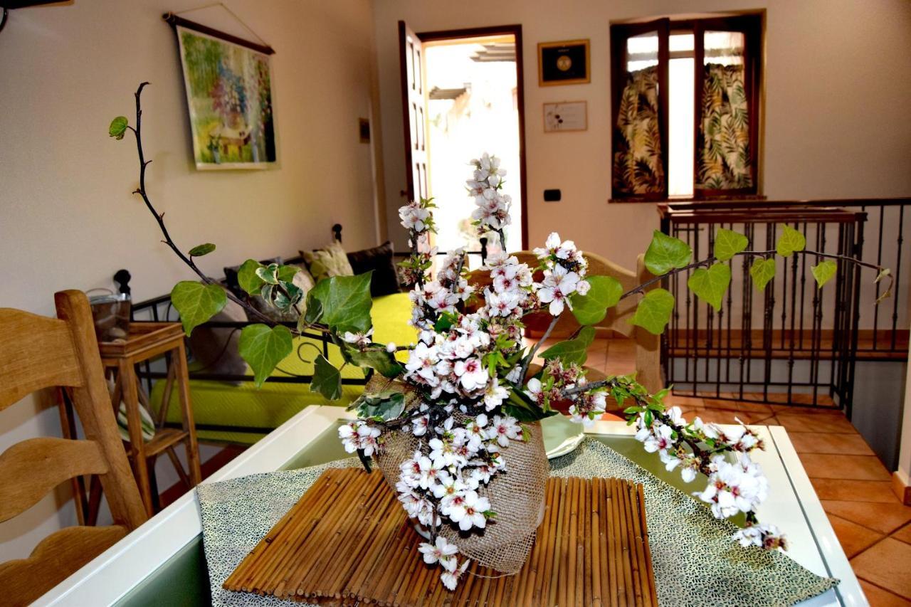 Domunua Holiday House 체팔루 외부 사진