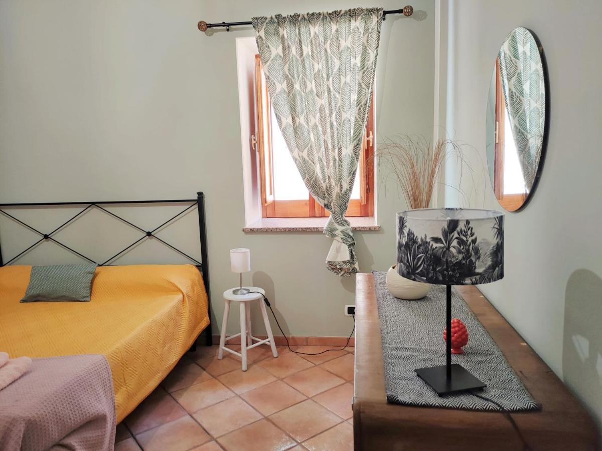 Domunua Holiday House 체팔루 외부 사진