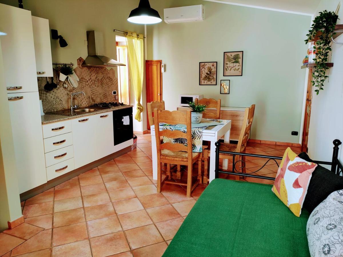 Domunua Holiday House 체팔루 외부 사진