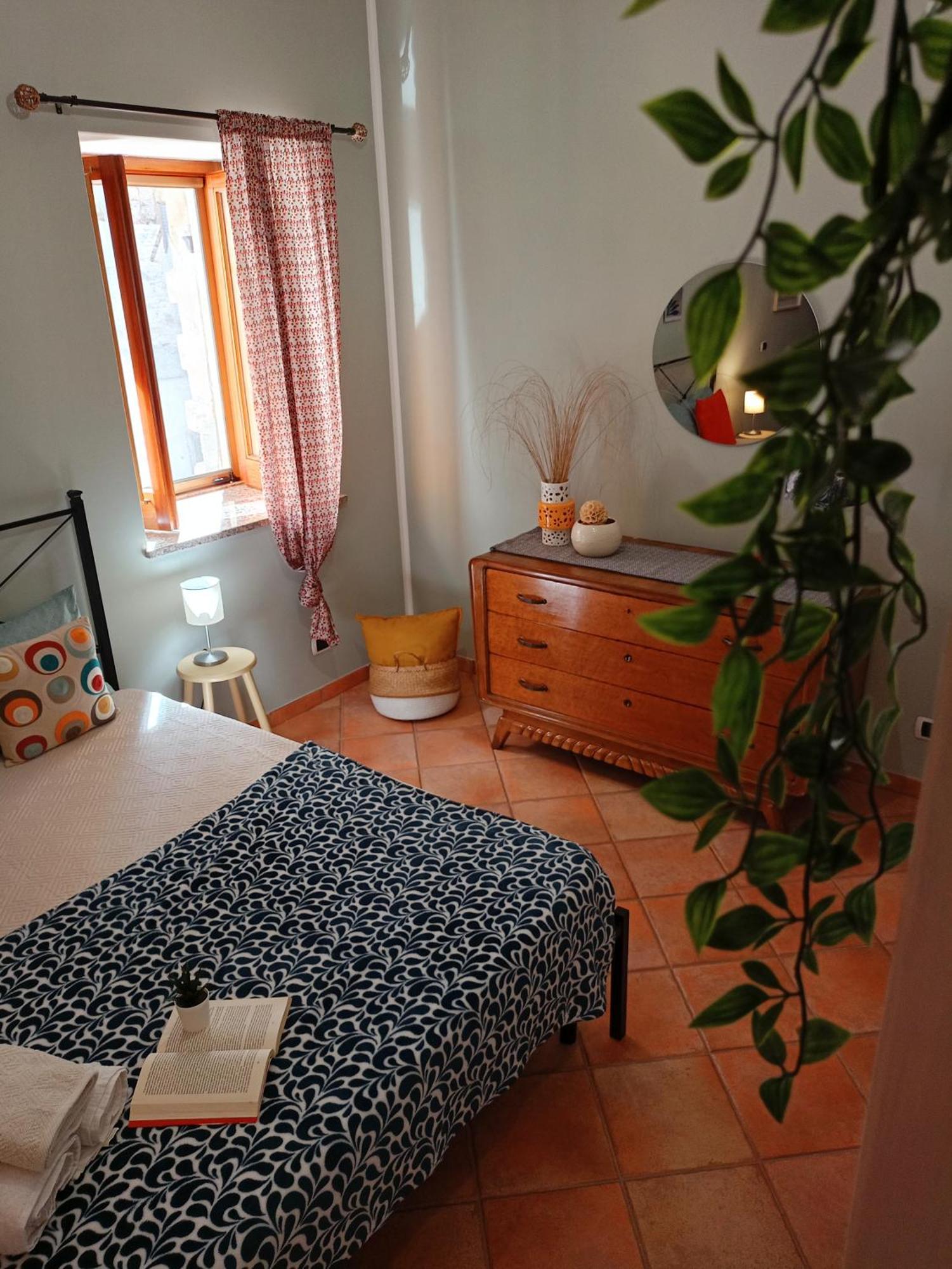 Domunua Holiday House 체팔루 외부 사진
