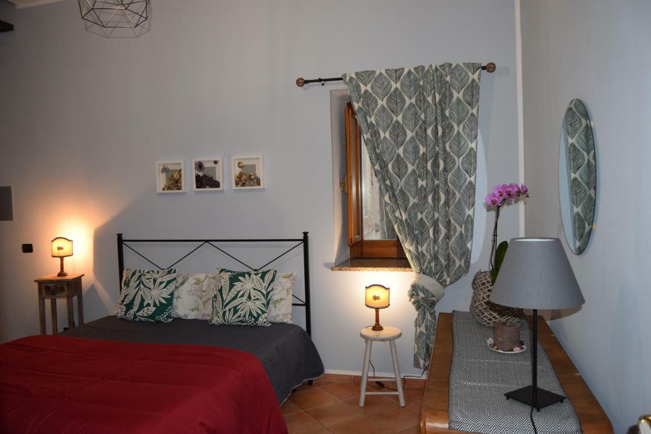 Domunua Holiday House 체팔루 외부 사진