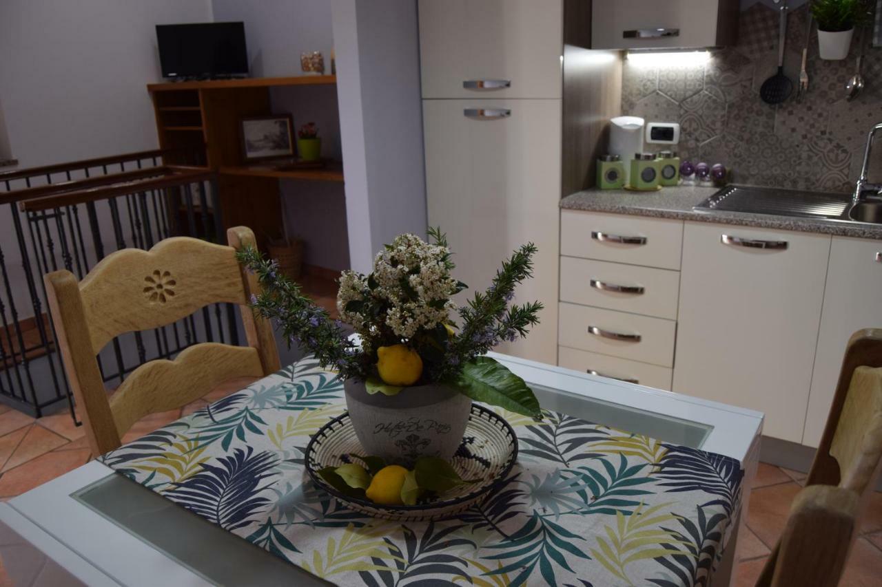 Domunua Holiday House 체팔루 외부 사진